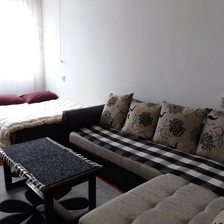 Apartment Studio Center Подгорица Екстериор снимка